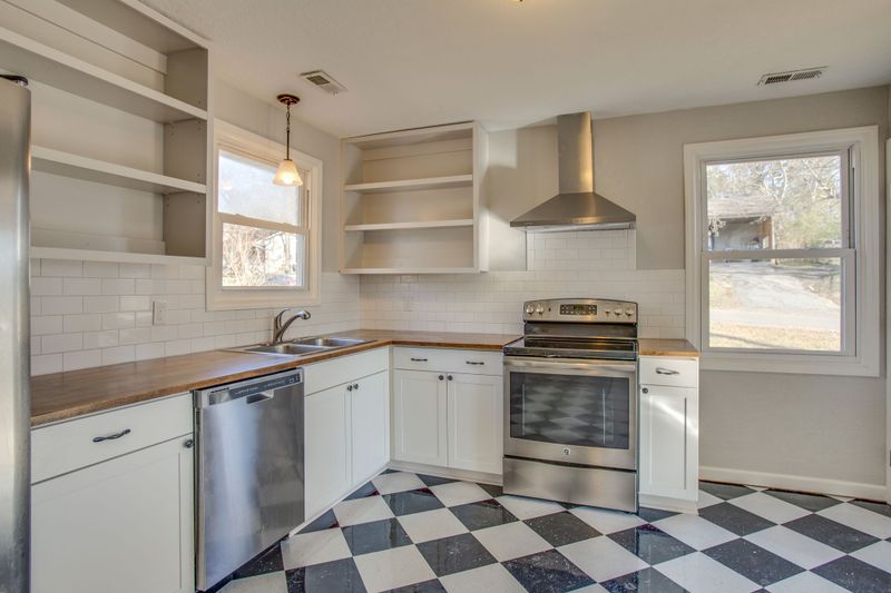 200 Cedar Dr, Franklin, TN 37064