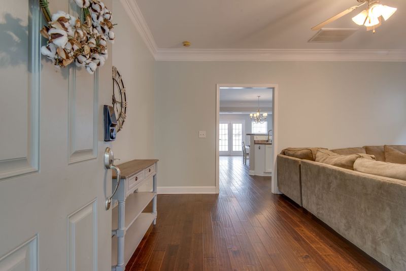 7849 Heaton Way, Nashville, TN 37211