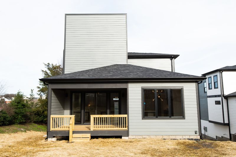 1624 Hampton St, Nashville, TN 37207