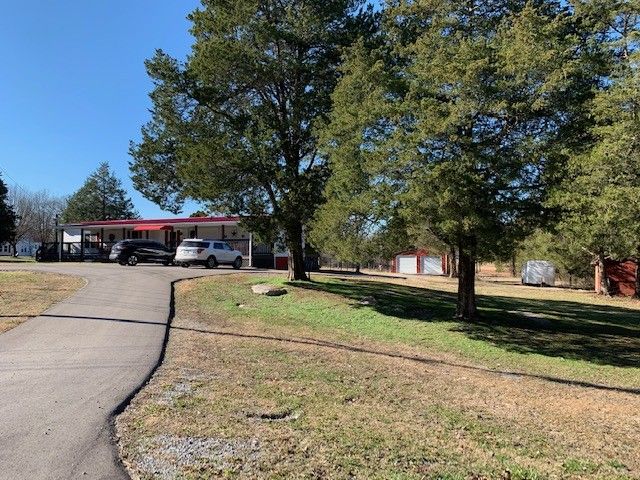 902 Baker Rd, Smyrna, TN 37167