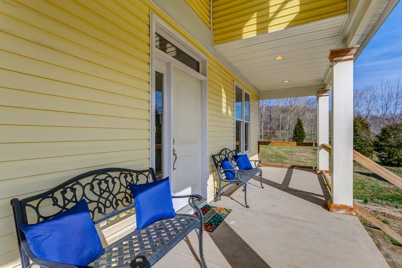 5814 Garrison Rd, Franklin, TN 37064