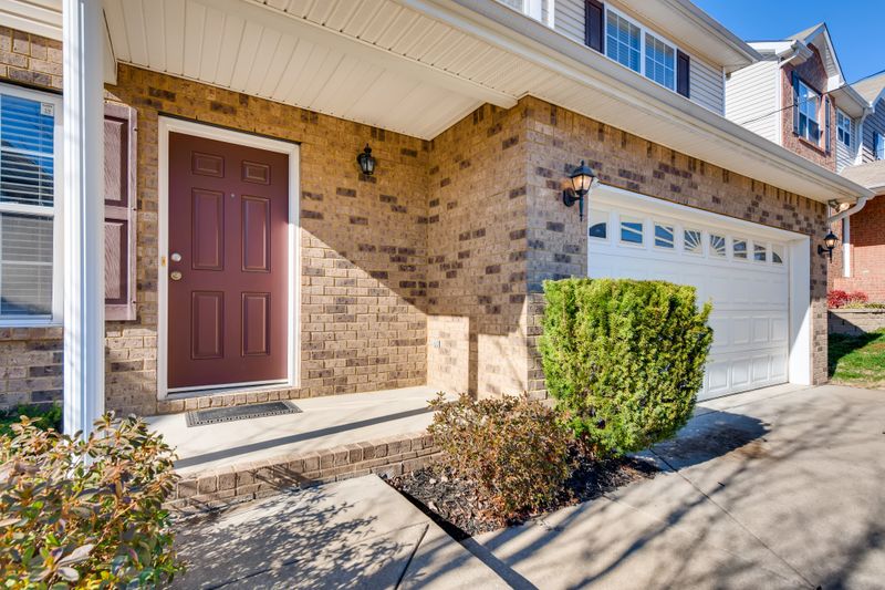 2025 Leefield Dr, Antioch, TN 37013