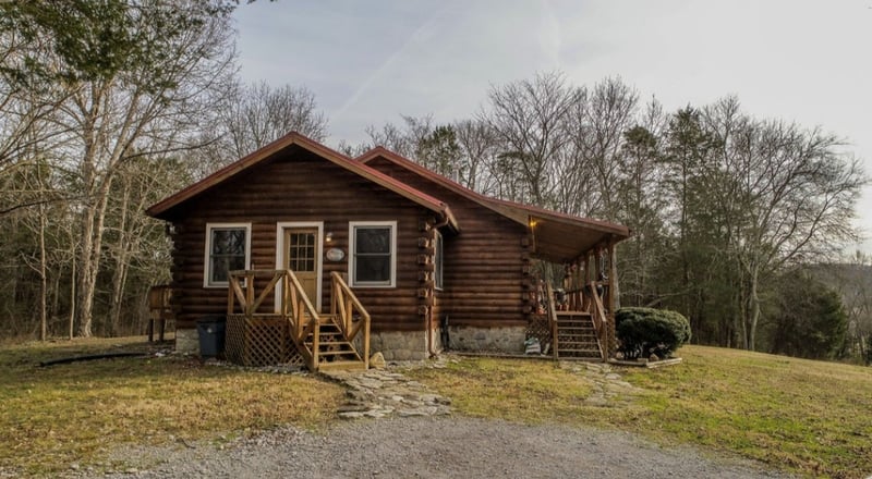 158 S Hunt Rd, Auburntown, TN 37016