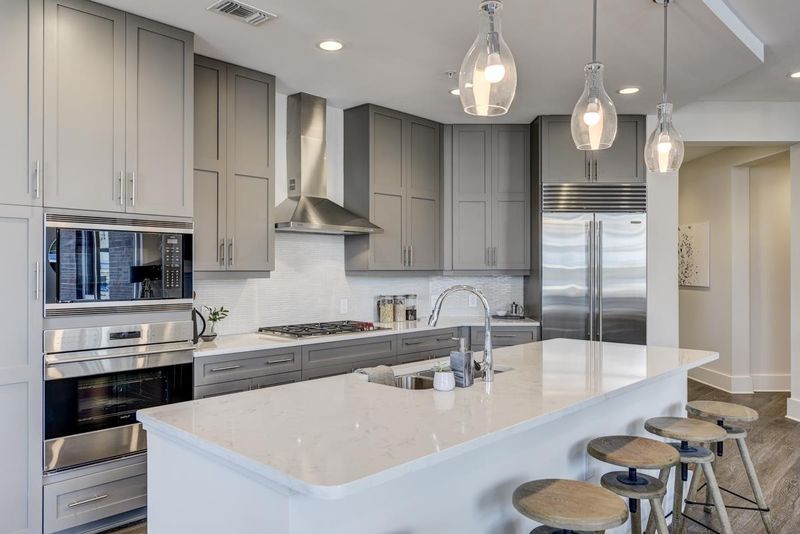 20 Rutledge St #401, Nashville, TN 37210