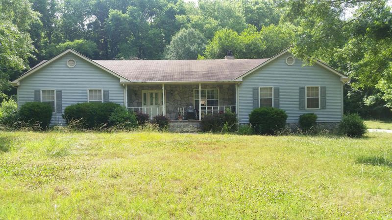 3483 Pulaski Hwy, Columbia, TN 38401