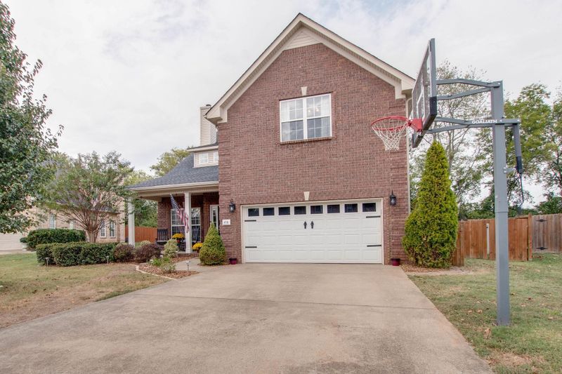 4715 Scottish Dr, Murfreesboro, TN 37128