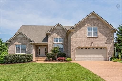 650 Fredericksburg Dr, Gallatin, TN 37066
