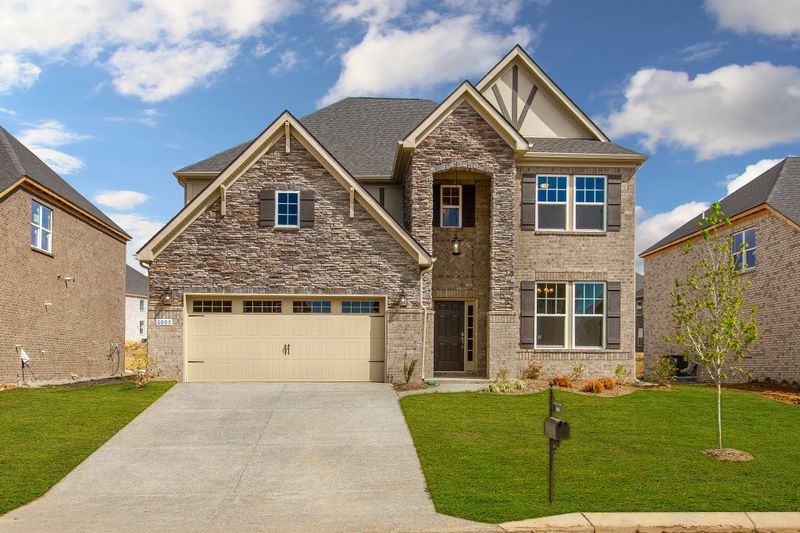 216 Campbell Cir, Mount Juliet, TN 37122