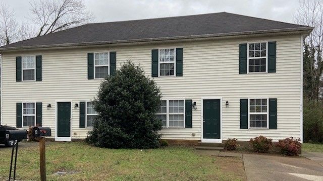 618 West St, Murfreesboro, TN 37130