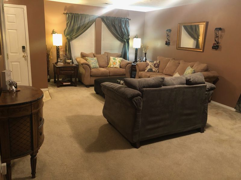 3155 Bridgepoint Dr, Nashville, TN 37207