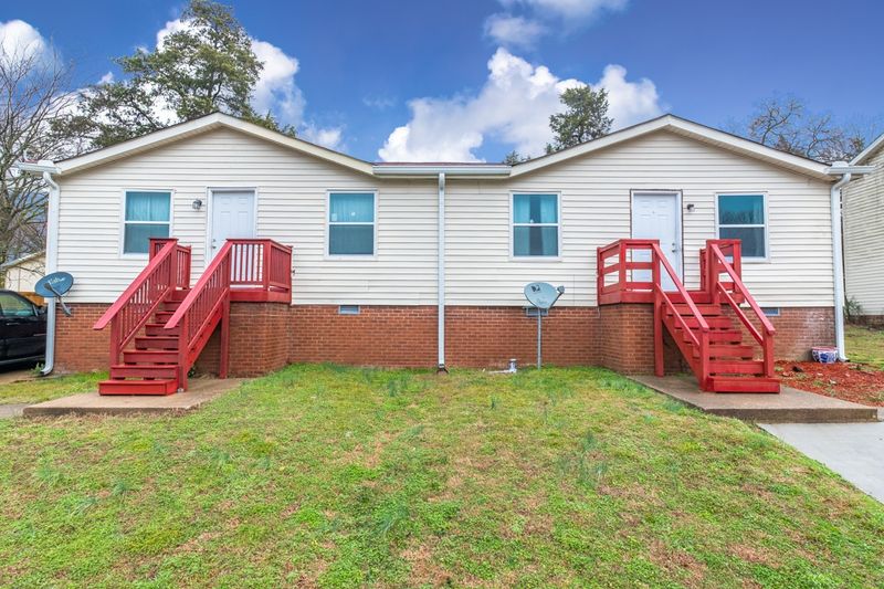 3512 Magnum Dr, Hermitage, TN 37076