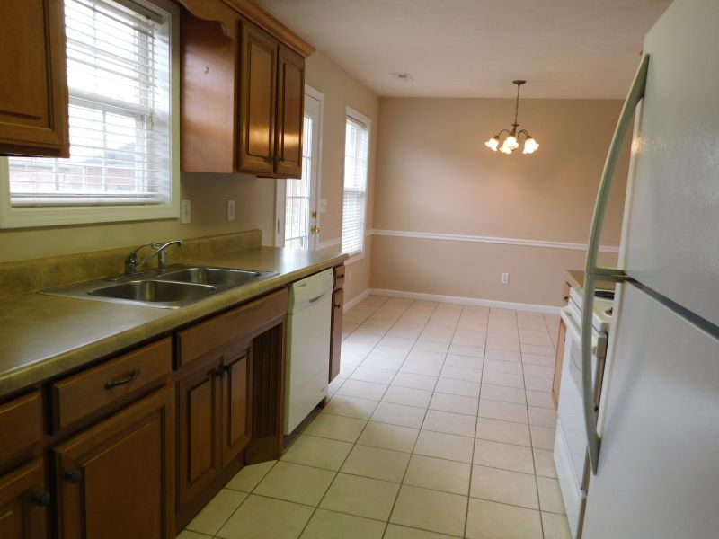 7004 Steen Blvd, Smyrna, TN 37167