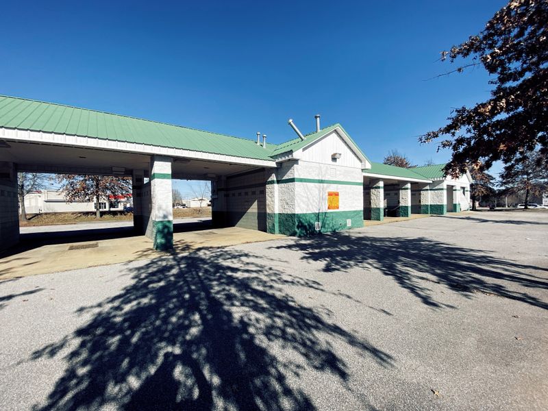 2135 Manchester Pike, Murfreesboro, TN 37127