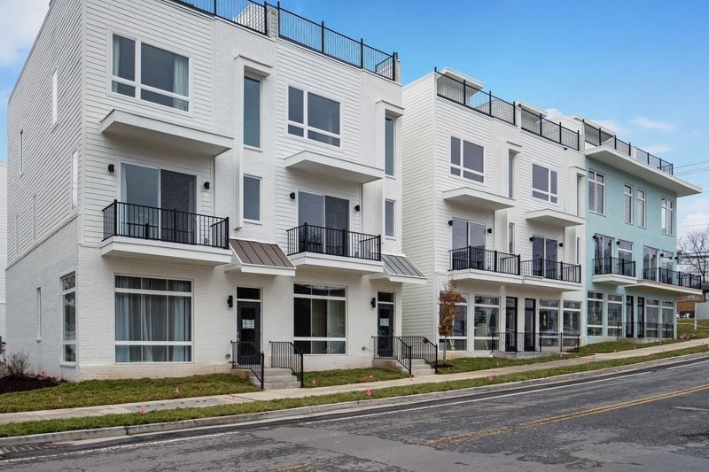 1300 Lischey Ave #4, Nashville, TN 37207