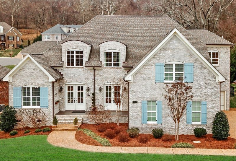 125 Azalea Ln, Franklin, TN 37064