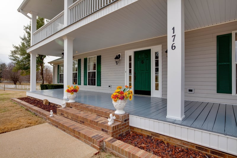 176 N Deer View Ln, Clarksville, TN 37043