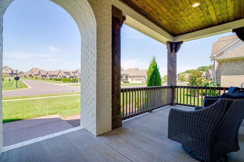 4107 Old Light Cir, Arrington, TN 37014