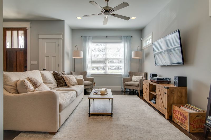 1022B Kellow St, Nashville, TN 37208
