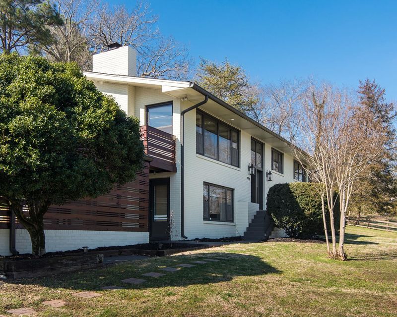 794 Rhonda Ln, Nashville, TN 37205