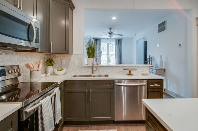 730 Old Hickory Blvd #116, Nashville, TN 37209