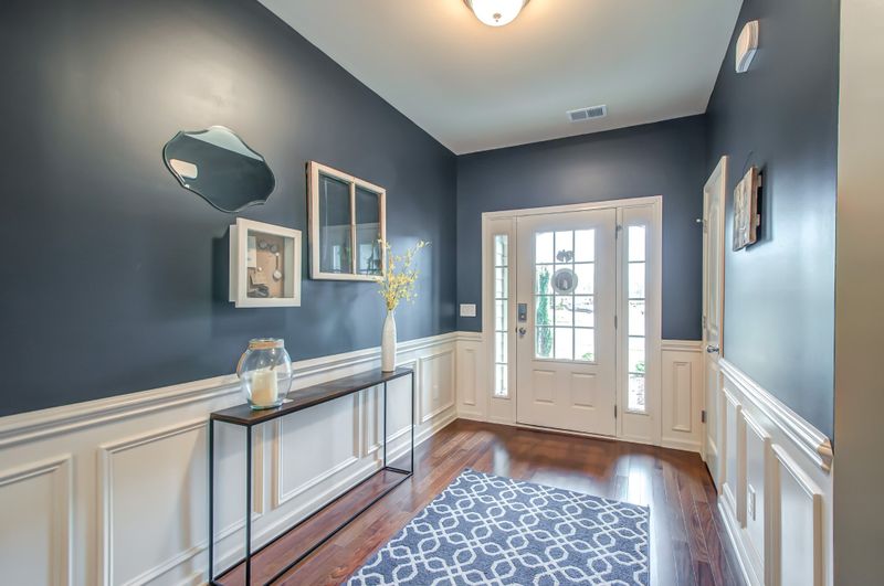 6005 Aaron Dr, Spring Hill, TN 37174