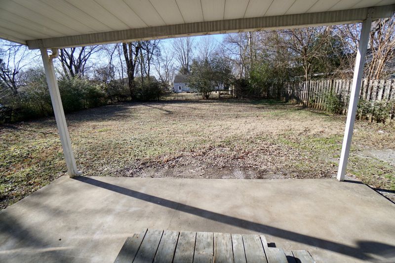 1023 Harrison Ave, Murfreesboro, TN 37130