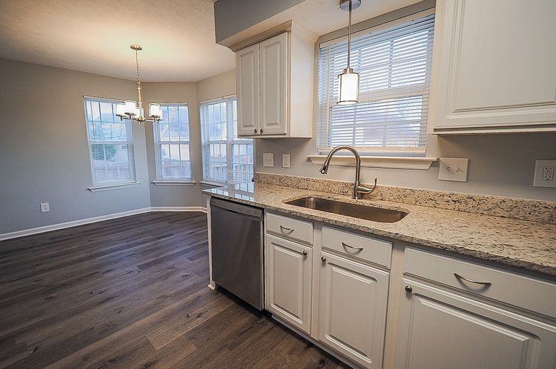 809 Thomas Bay Ct, Antioch, TN 37013