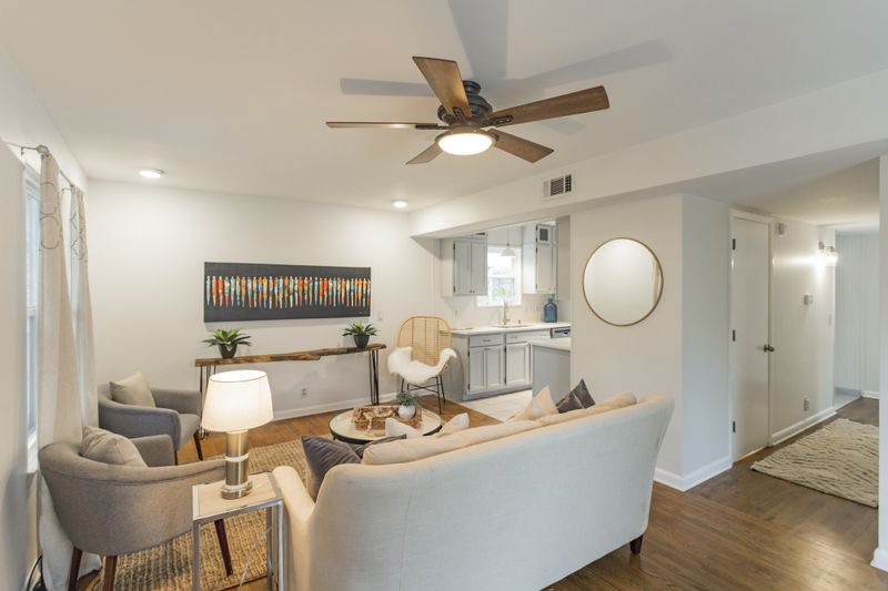 416 Indian Trl, Madison, TN 37115