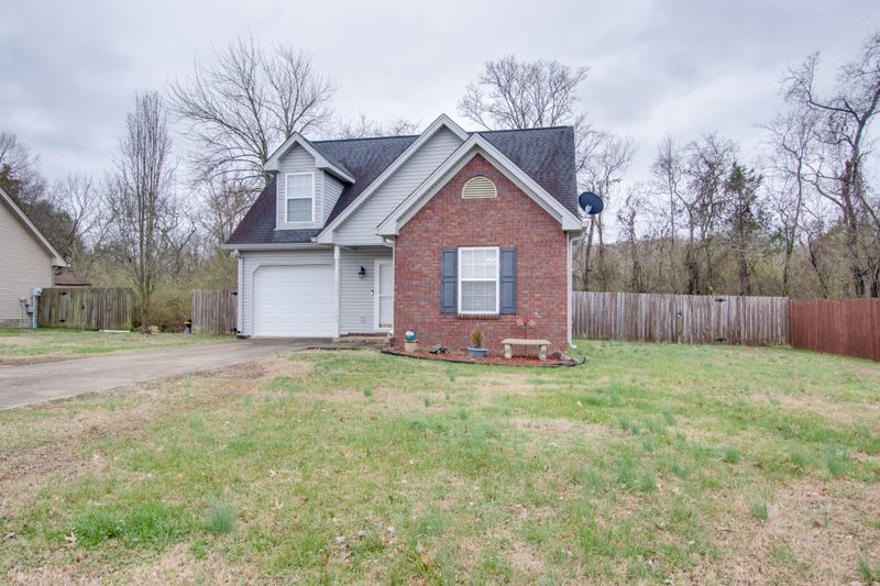 143 Sara Cir, Lebanon, TN 37090