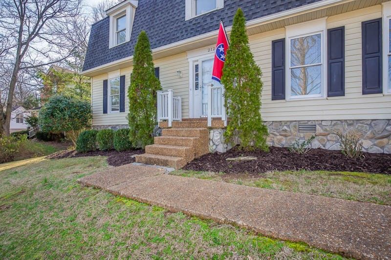 212 Cambridge Pl, Franklin, TN 37067