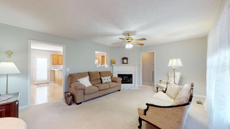 4852 Manchester Pk, Murfreesboro, TN 37127