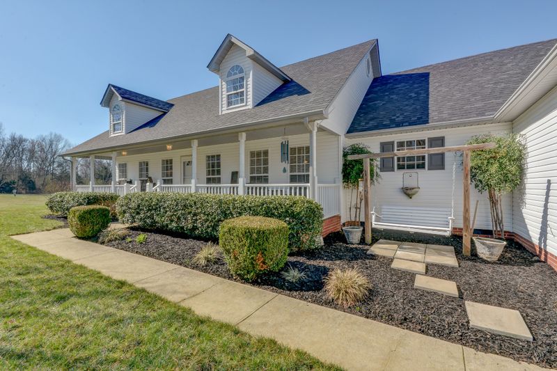 2545 Plainview Pvt Ln, Spring Hill, TN 37174