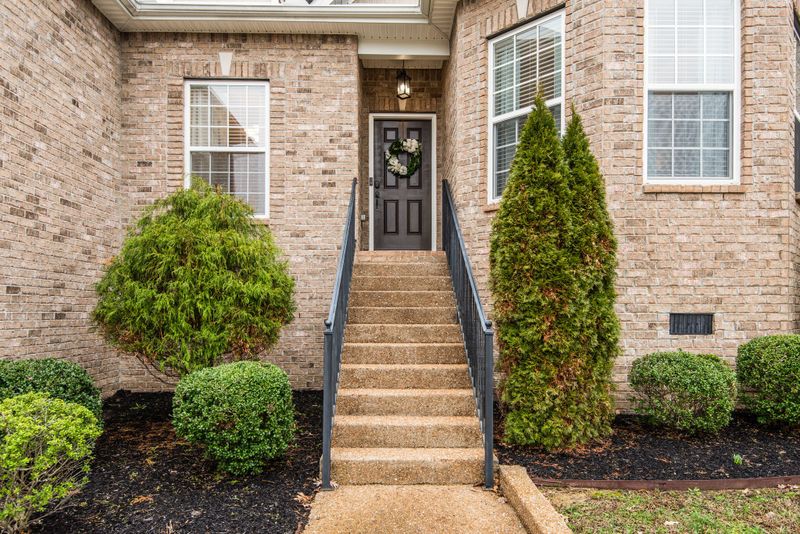 249 Sundown Dr, Antioch, TN 37013