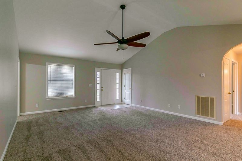 307 Red Oak Trl, Spring Hill, TN 37174