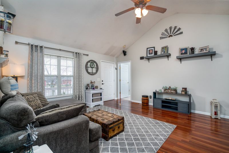31 Buckingham Ct, Lebanon, TN 37090