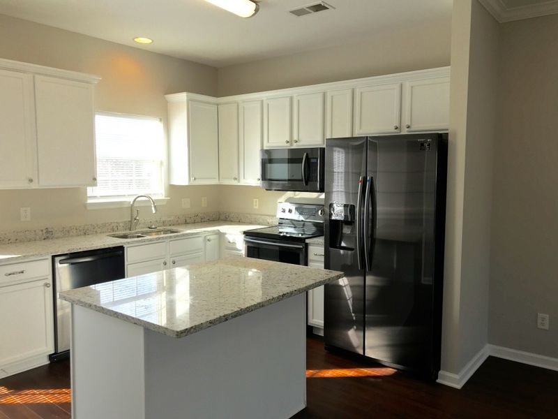 231 Northcrest Commons Cir, Nashville, TN 37211
