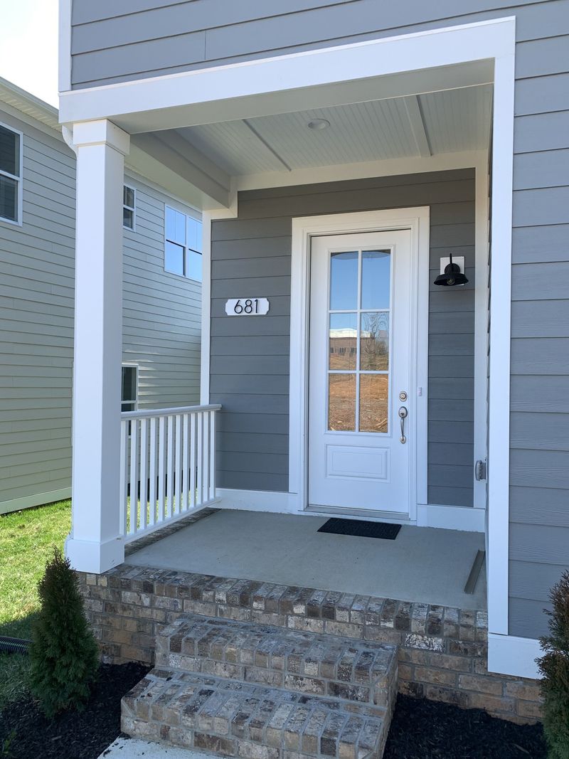 681 Centre St, Pleasant View, TN 37146