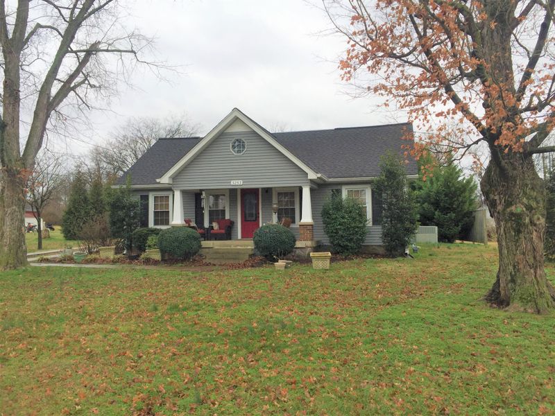 3253 Lakeshore Dr, Old Hickory, TN 37138