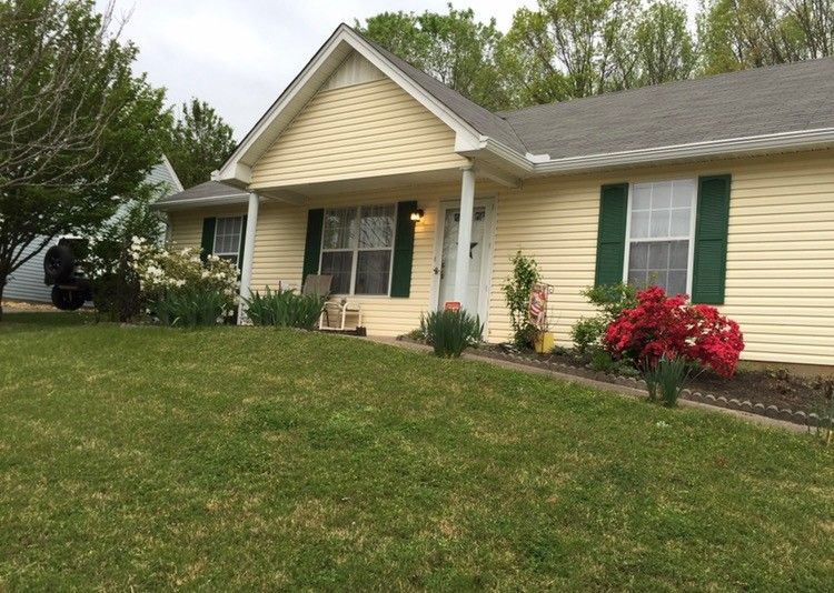 213 Dockside Ct, Hermitage, TN 37076