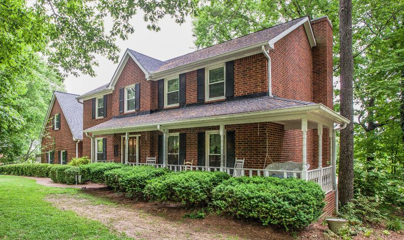 163 N Berwick Ln, Franklin, TN 37069