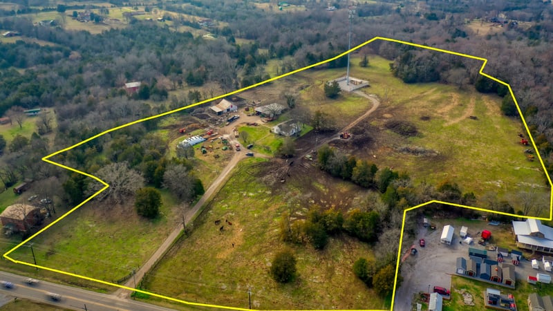 7375 Nolensville Rd, Nolensville, TN 37135