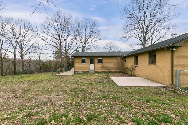 7202 Birchbark Dr, Fairview, TN 37062