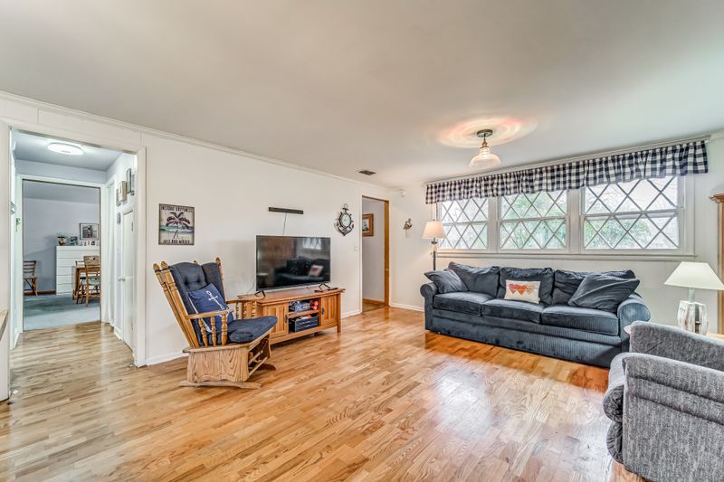 1202 Elliott Dr, Murfreesboro, TN 37129