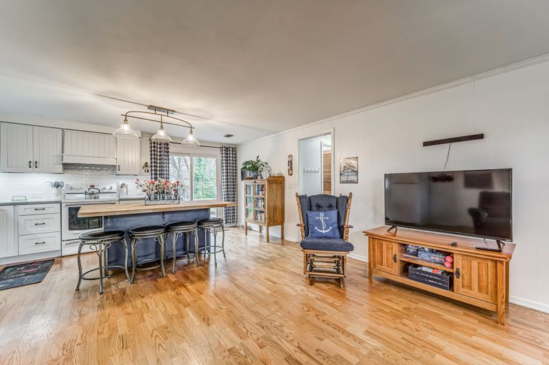1202 Elliott Dr, Murfreesboro, TN 37129