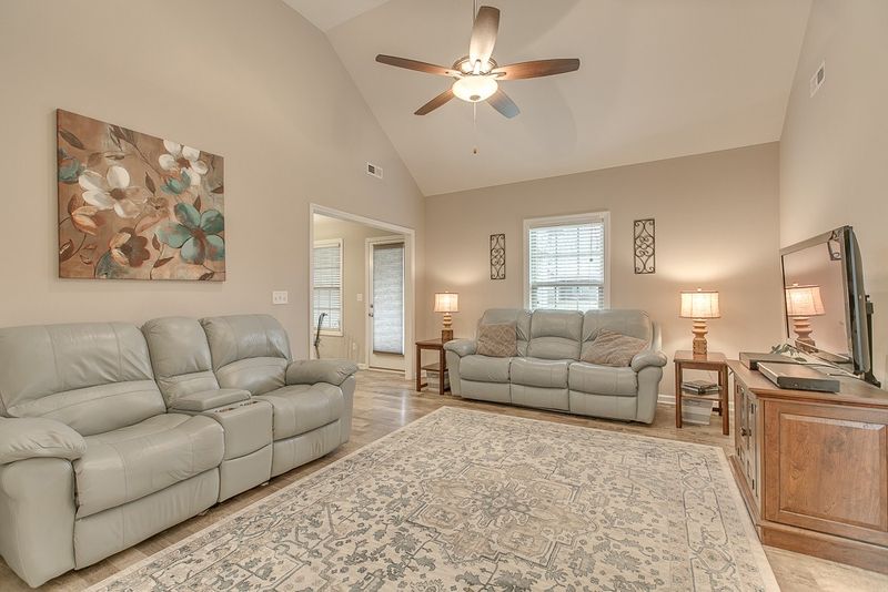 4214 Lufkin Ct, Murfreesboro, TN 37128