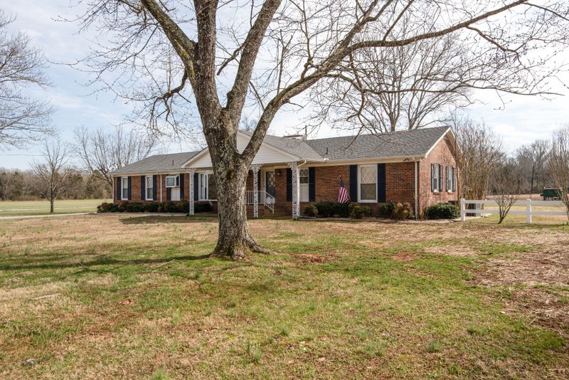 940 Baxter Rd, Murfreesboro, TN 37130