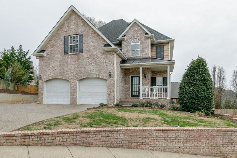 2102 Ipswitch Ct, Thompsons Station, TN 37179