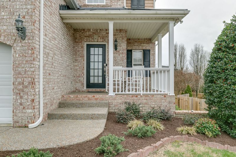 2102 Ipswitch Ct, Thompsons Station, TN 37179