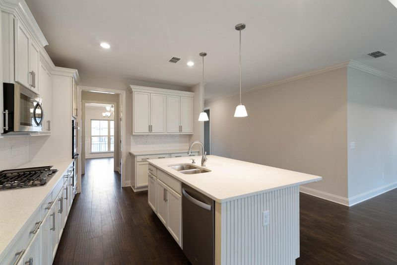 647 Castle Rd, Mount Juliet, TN 37122