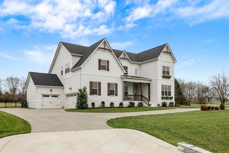 8004 Burning Tree Farms Rd, Arrington, TN 37014